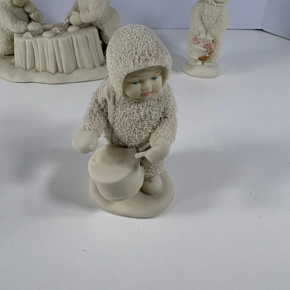 Department 56 Lot Of 4 Snowbabies Figurines Children In Snowsuits Porcelain